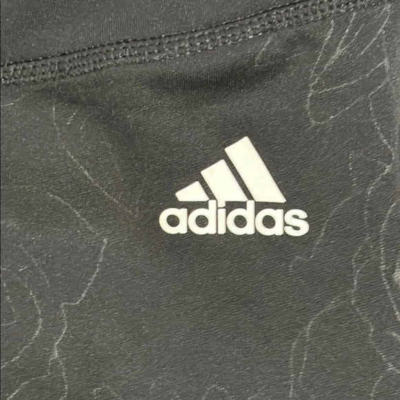 Adidas Black Climawarm Performance Leggings / Tights with rose / floral pattern - Picture 7 of 8